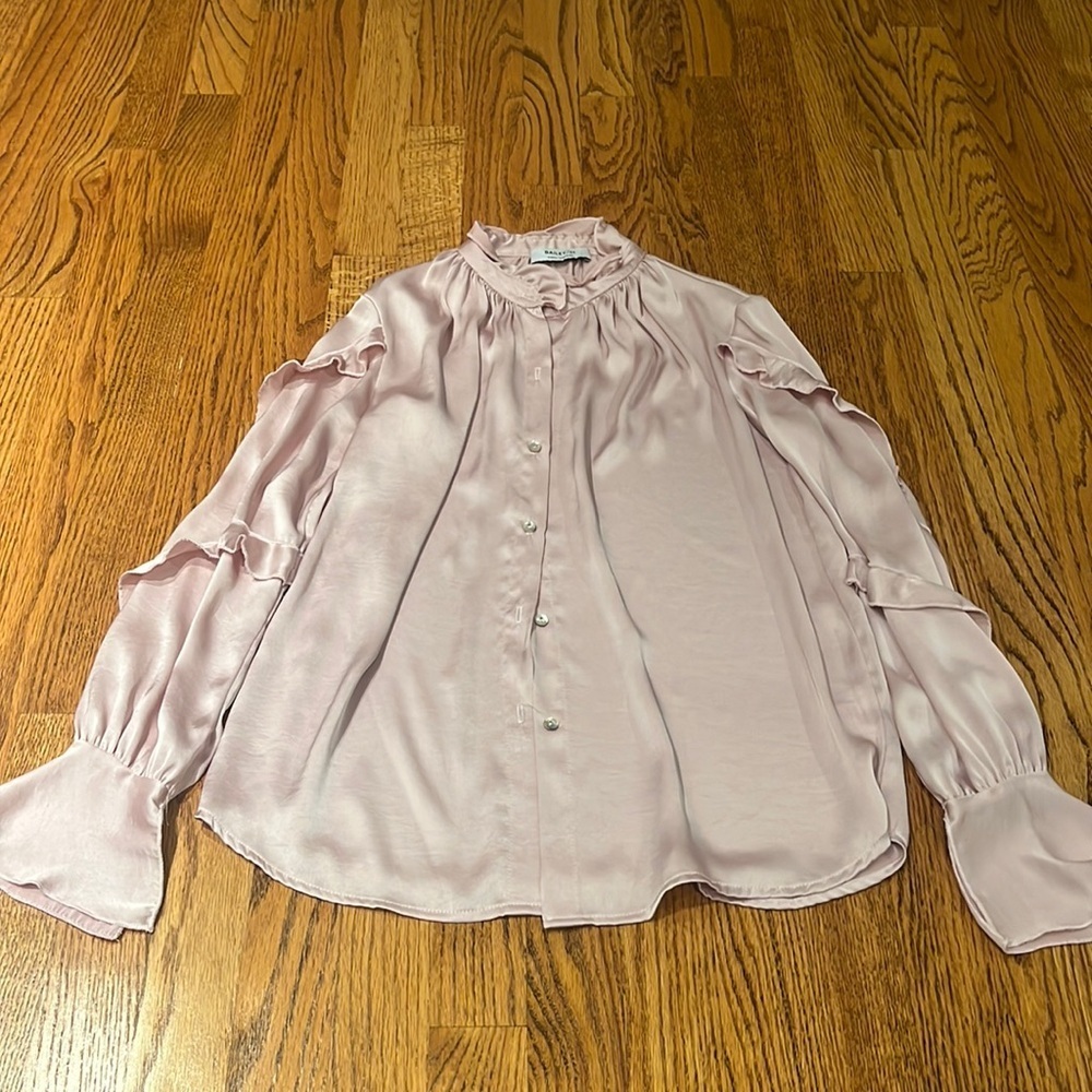 Bailey 44 Woman’s Pink Ruffle Button Down Size XS